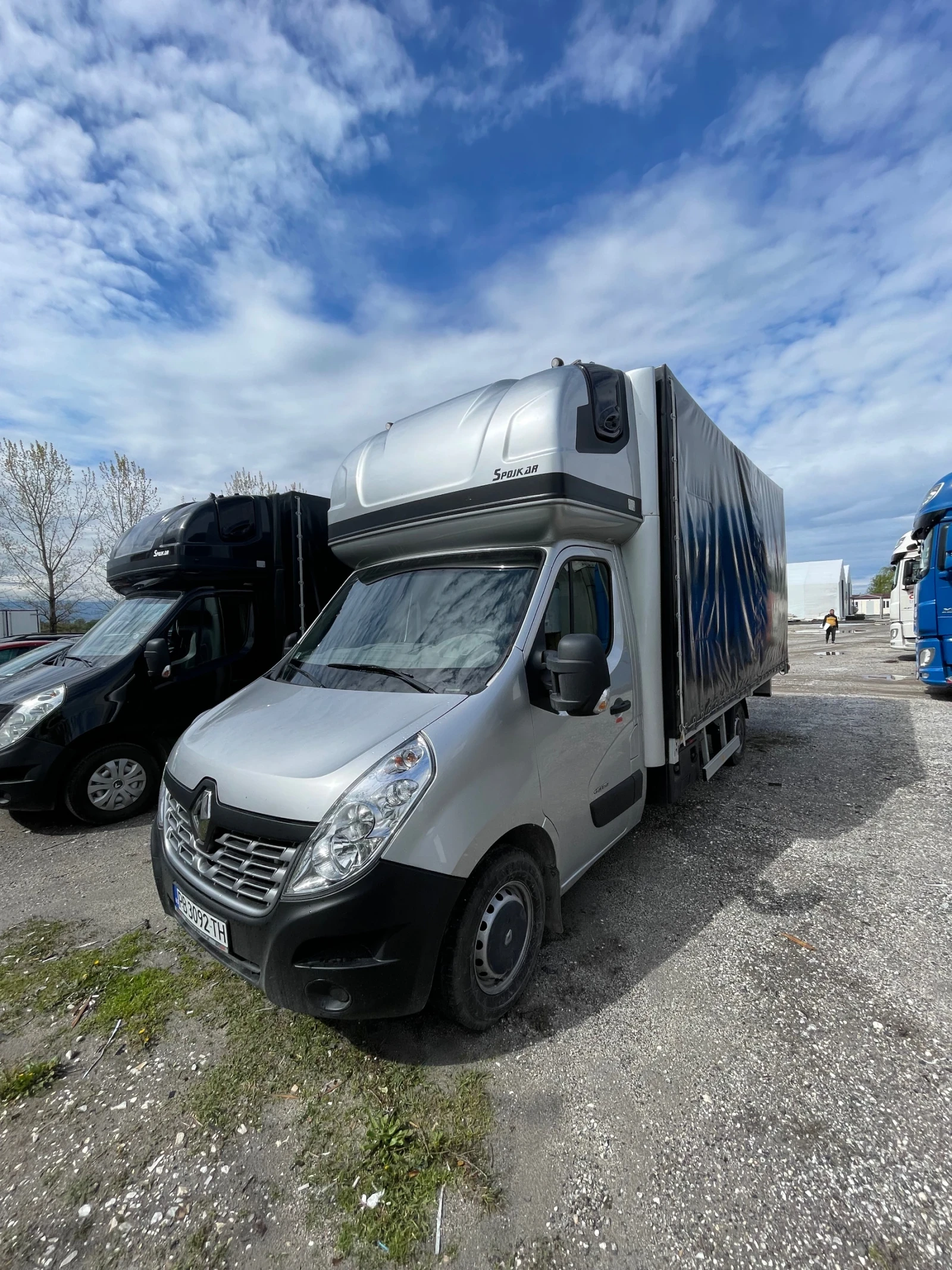 Renault Master 10 палета, снимка 2 - Бусове и автобуси - 56243848