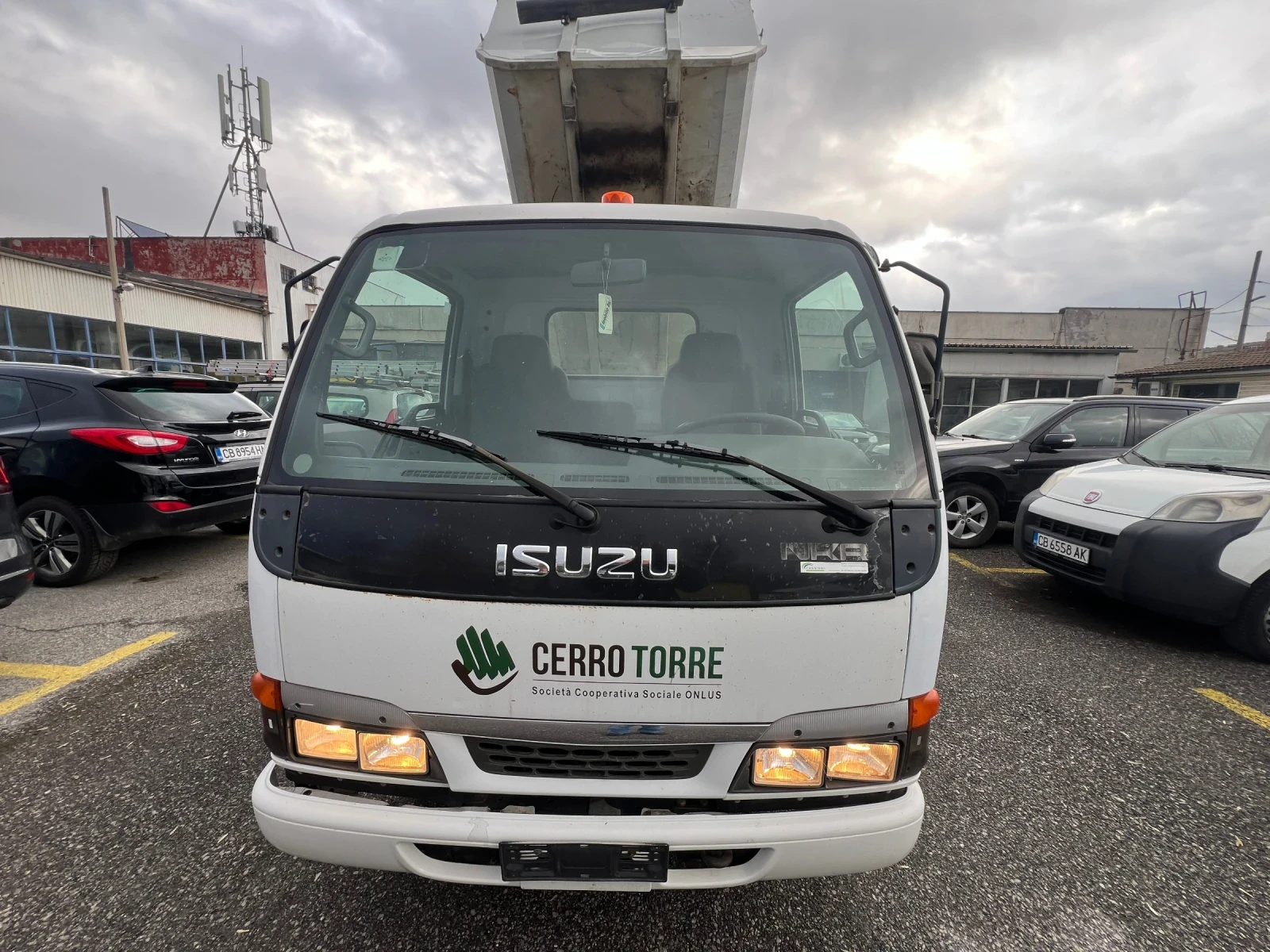 Isuzu Nqr 3D.Самосвал, Сметосъбирач - изображение 6