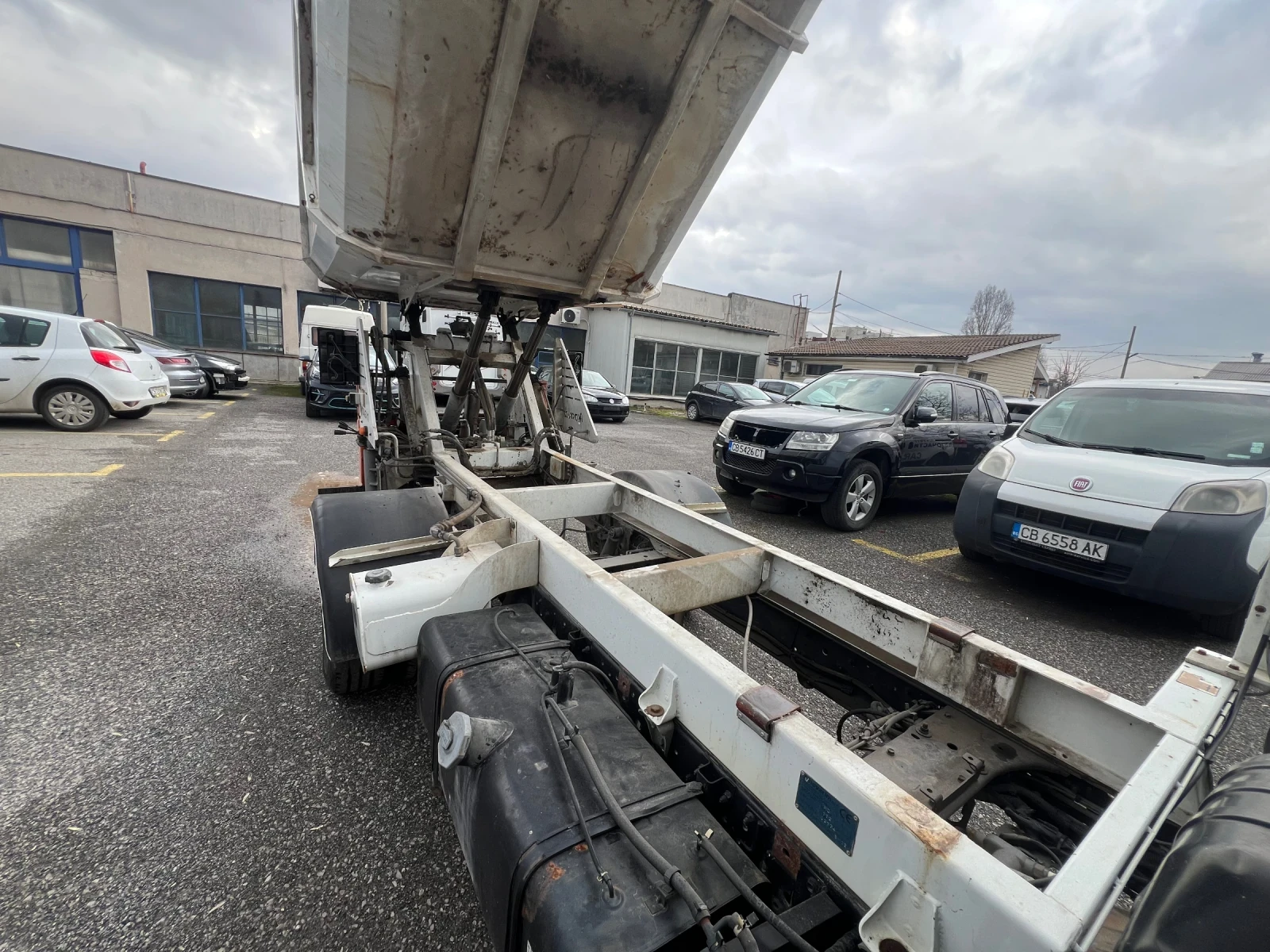 Isuzu Nqr 3D.Самосвал, Сметосъбирач - изображение 8