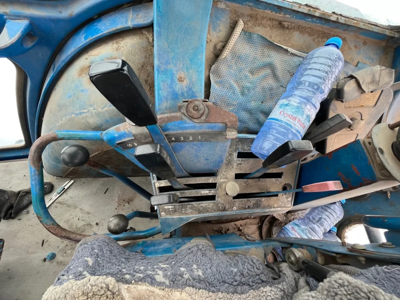 Трактор Ford Ford New holland 7700, снимка 7 - Селскостопанска техника - 52753079