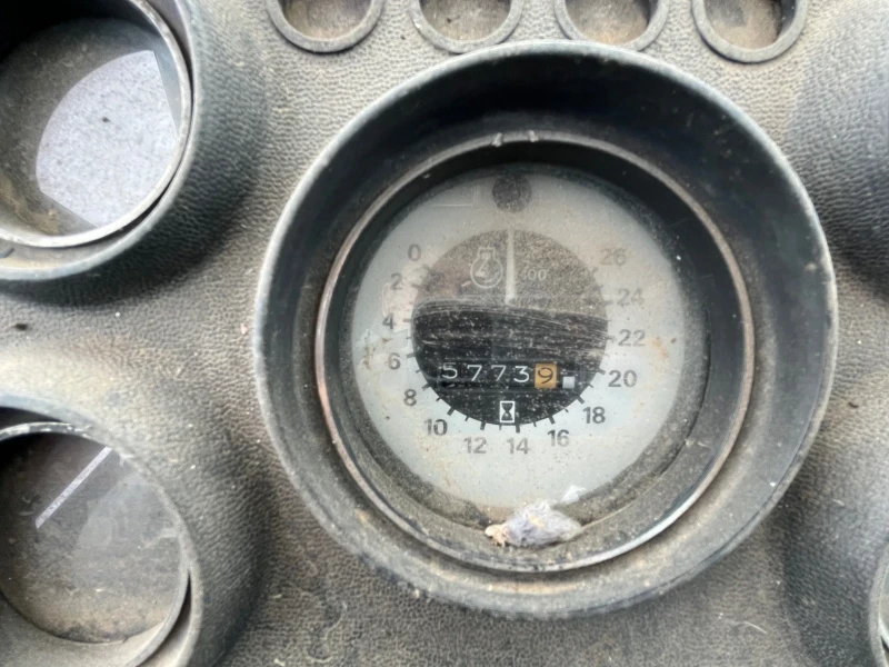 Трактор Ford Ford New holland 7700, снимка 9 - Селскостопанска техника - 52753079