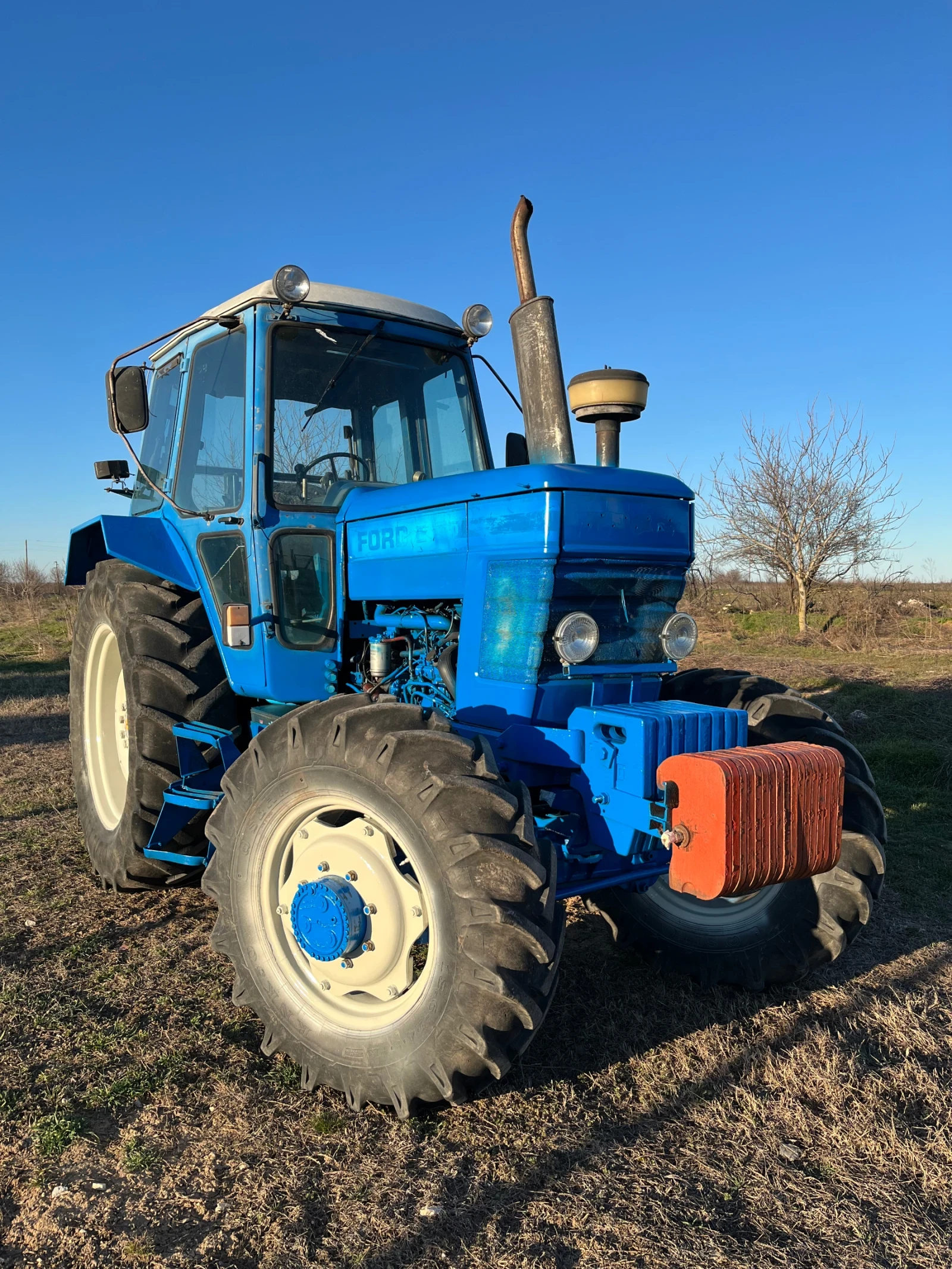 Трактор Ford Ford New holland 