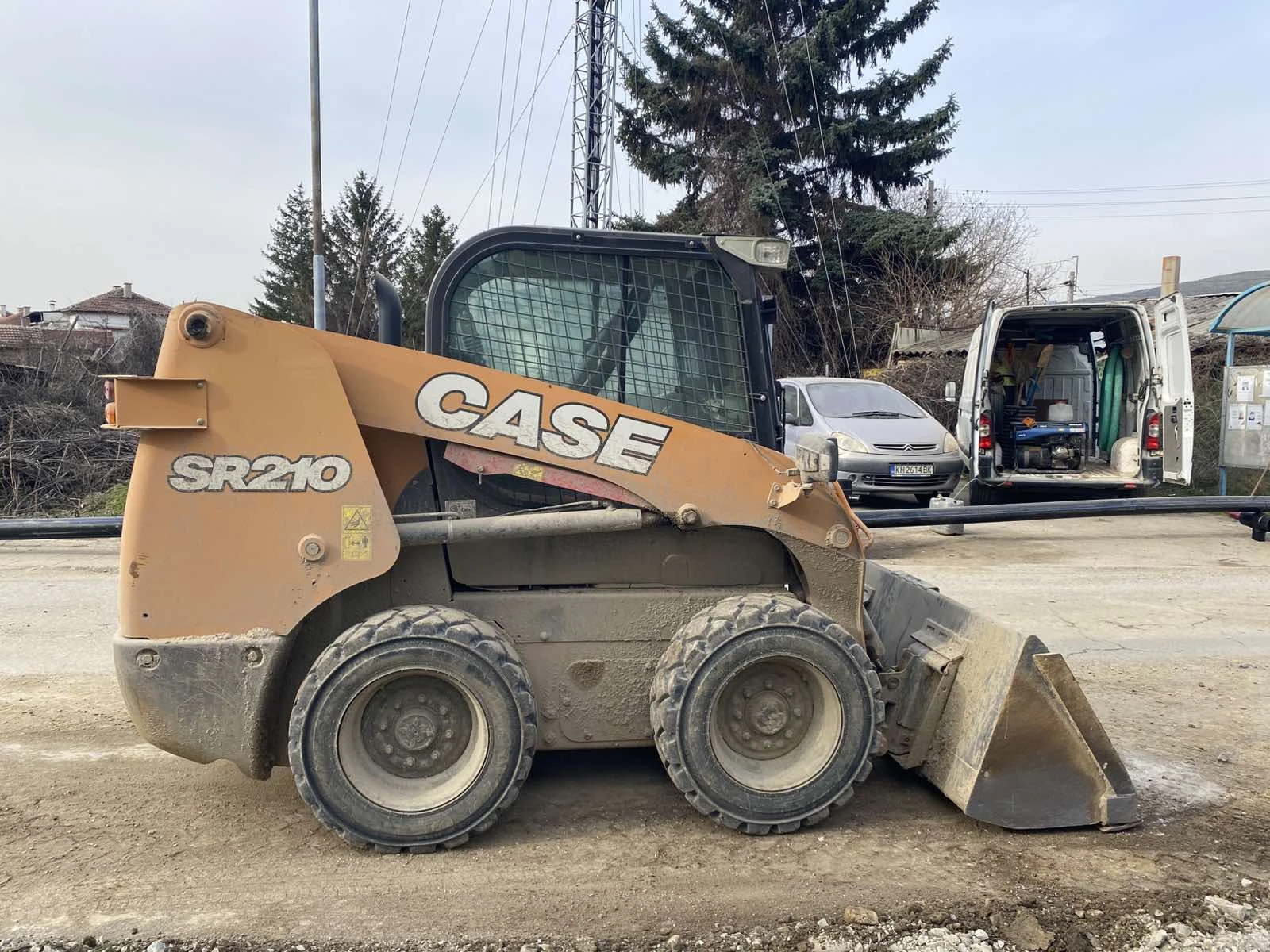 Мини челни товарачи Друга CASE SR210 HF, снимка 3 - Индустриална техника - 53706200