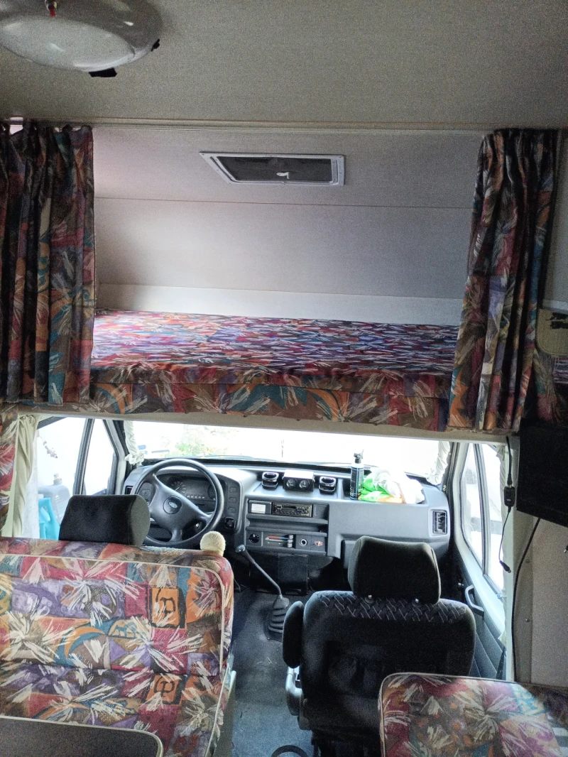 Кемпер Granduca Ford transit , снимка 4 - Каравани и кемпери - 52401302