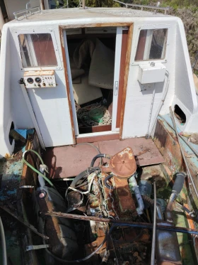 Моторна яхта Собствено производство, снимка 7 - Воден транспорт - 53414138