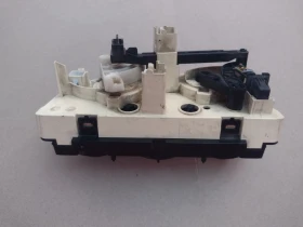 69947013  панел климатик PEUGEOT 308 , снимка 2