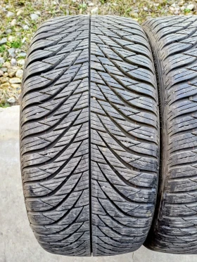 Гуми Всесезонни 215/40R17, снимка 3 - Гуми и джанти - 49045537