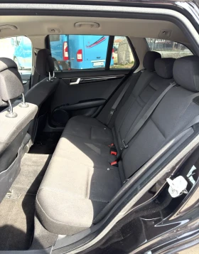Mercedes-Benz C 220, снимка 8