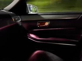 Mercedes-Benz E 200, снимка 14