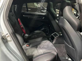 Porsche Panamera GTS  CARFAX, снимка 10