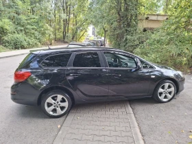 Opel Astra ASTRA SPORTS TOURER, снимка 4