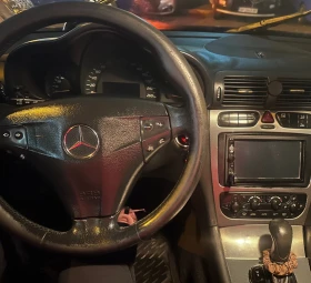 Mercedes-Benz C 220, снимка 6