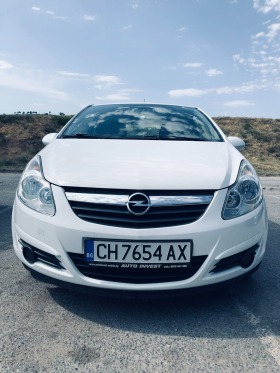 Opel Corsa, снимка 1 - Автомобили и джипове - 45284235