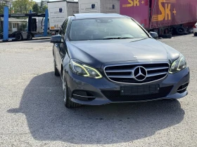 Mercedes-Benz E 300 Panoramic 