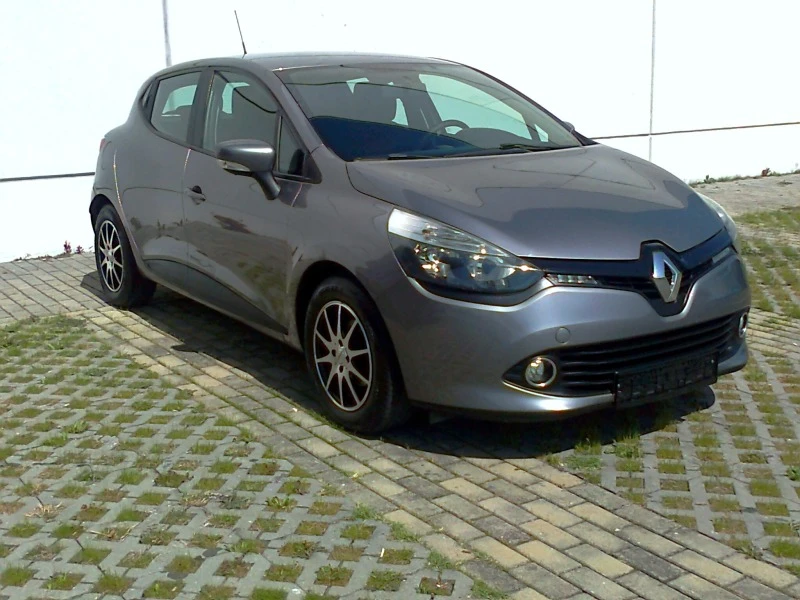 Renault Clio  BENZIN, снимка 3 - Автомобили и джипове - 45238135