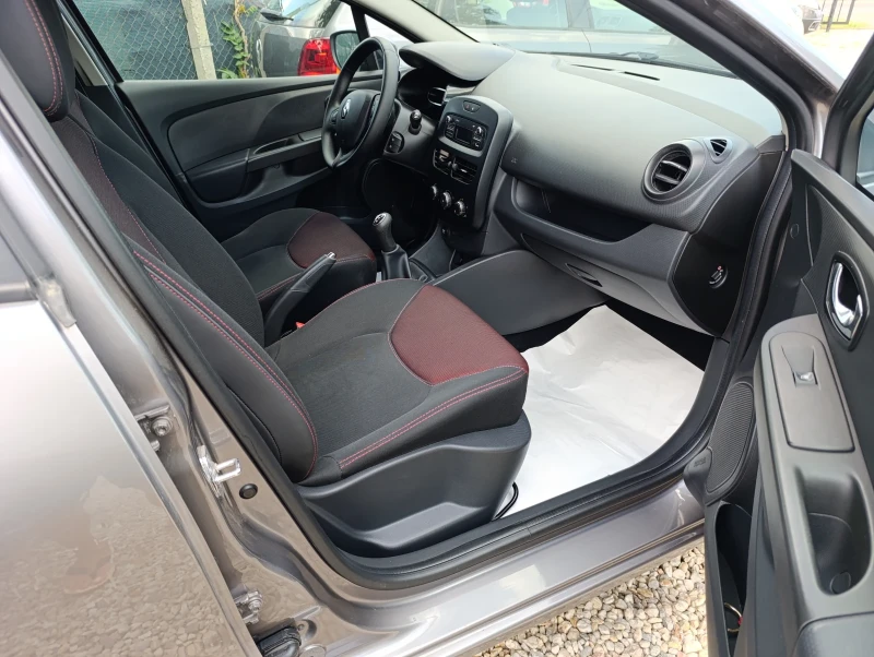 Renault Clio  BENZIN, снимка 10 - Автомобили и джипове - 45238135