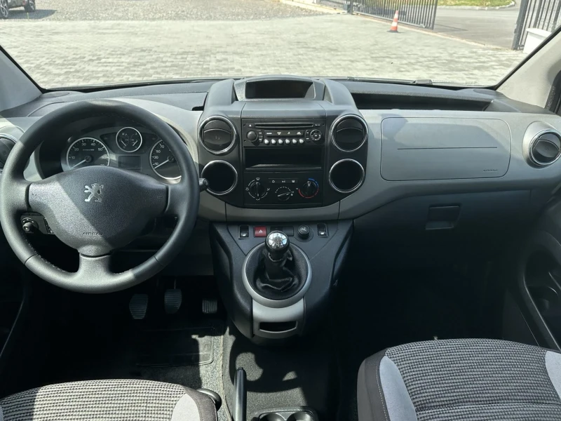 Peugeot Partner 1.6 HDI TEPEE , снимка 8 - Автомобили и джипове - 47385545