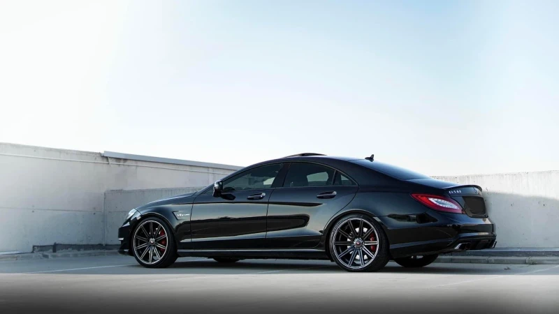 Mercedes-Benz CLS 63 AMG Performance Package 558, снимка 2 - Автомобили и джипове - 47799820