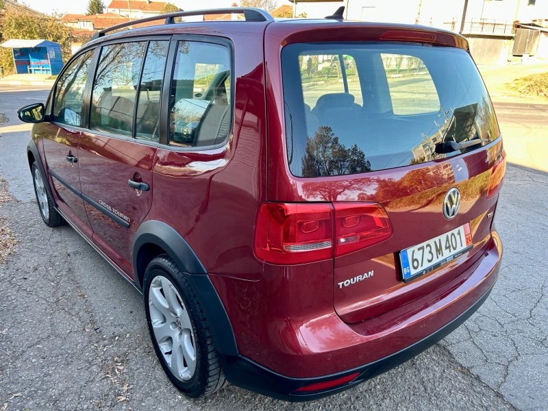 VW Touran CROSS 1.4TSI, снимка 3 - Автомобили и джипове - 48089508