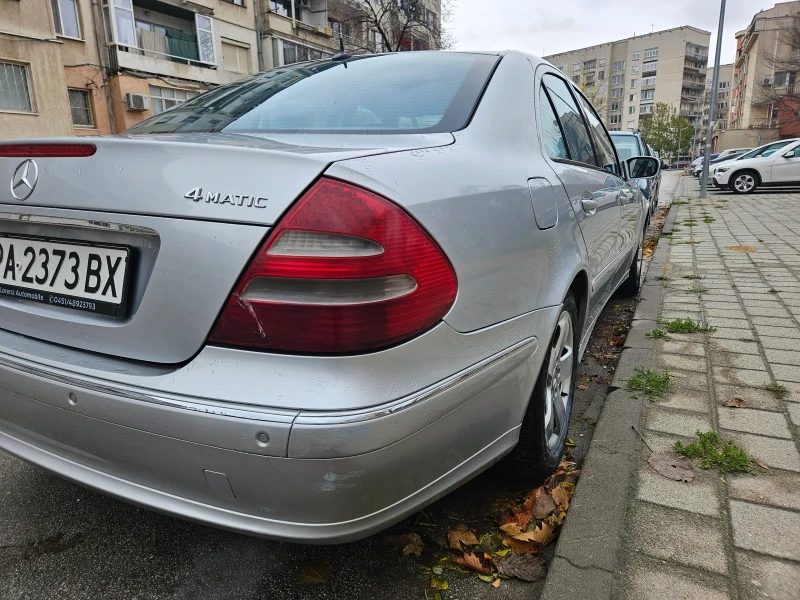 Mercedes-Benz E 350, снимка 3 - Автомобили и джипове - 48397443