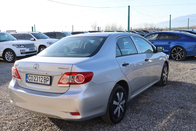 Toyota Corolla 1.4d-4d, снимка 3 - Автомобили и джипове - 48245443