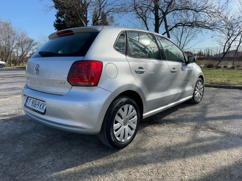 VW Polo 1.6 TDI, снимка 3 - Автомобили и джипове - 48804452