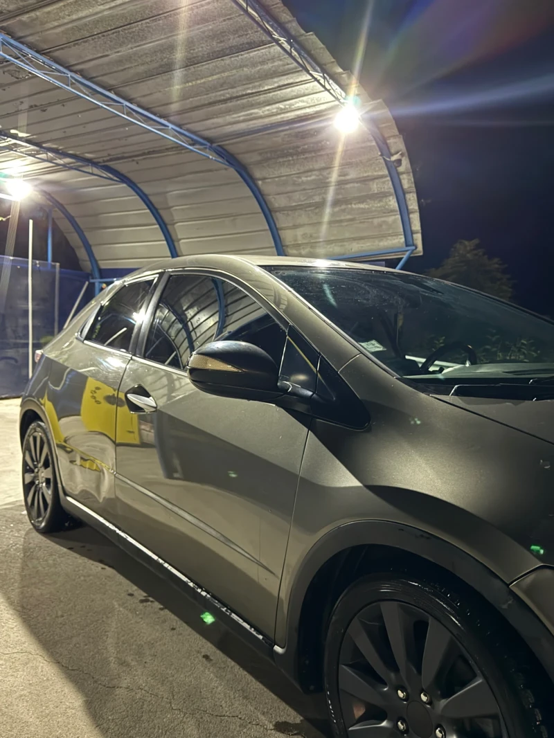 Honda Civic, снимка 6 - Автомобили и джипове - 52681371