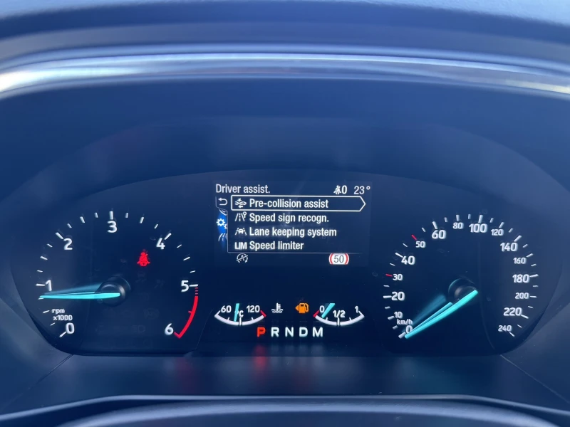 Ford Focus 2.0 TDCI 150 HP, снимка 9 - Автомобили и джипове - 52284492