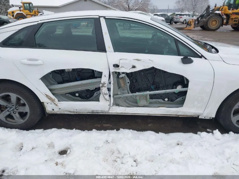 Kia K5 1.6L I-4 DI, DOHC, VVT, TURBO, 180HP Front Wheel, снимка 13 - Автомобили и джипове - 52914189