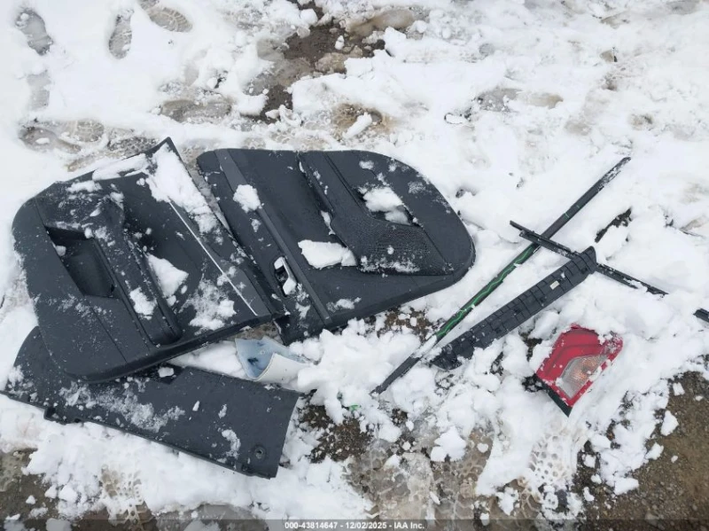 Kia K5 1.6L I-4 DI, DOHC, VVT, TURBO, 180HP Front Wheel, снимка 4 - Автомобили и джипове - 52914189