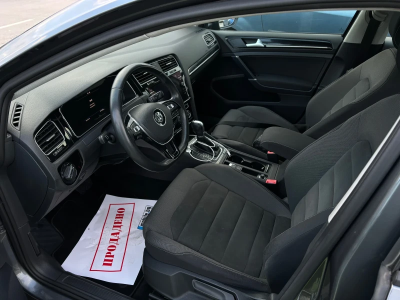 VW Golf HIGHLINE  KEYLESS LED CARPLAY, снимка 10 - Автомобили и джипове - 53134961