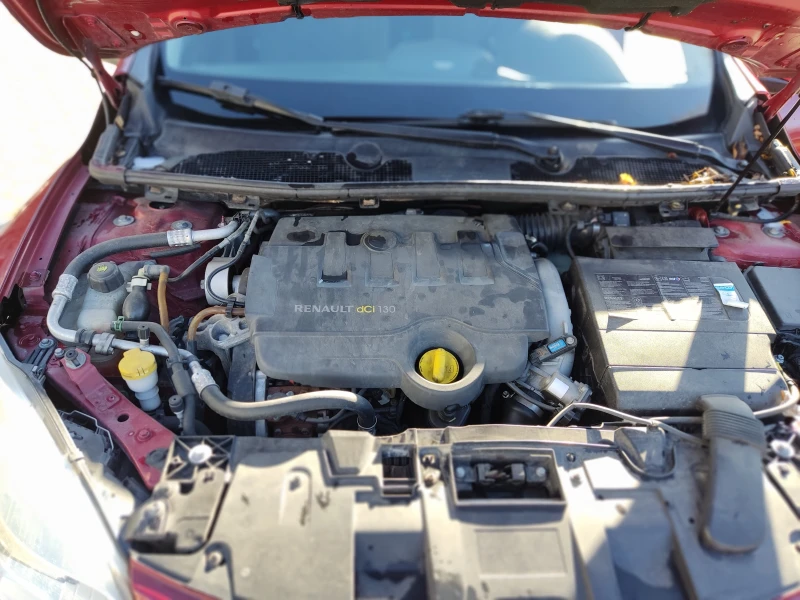 Renault Megane, снимка 13 - Автомобили и джипове - 53419950