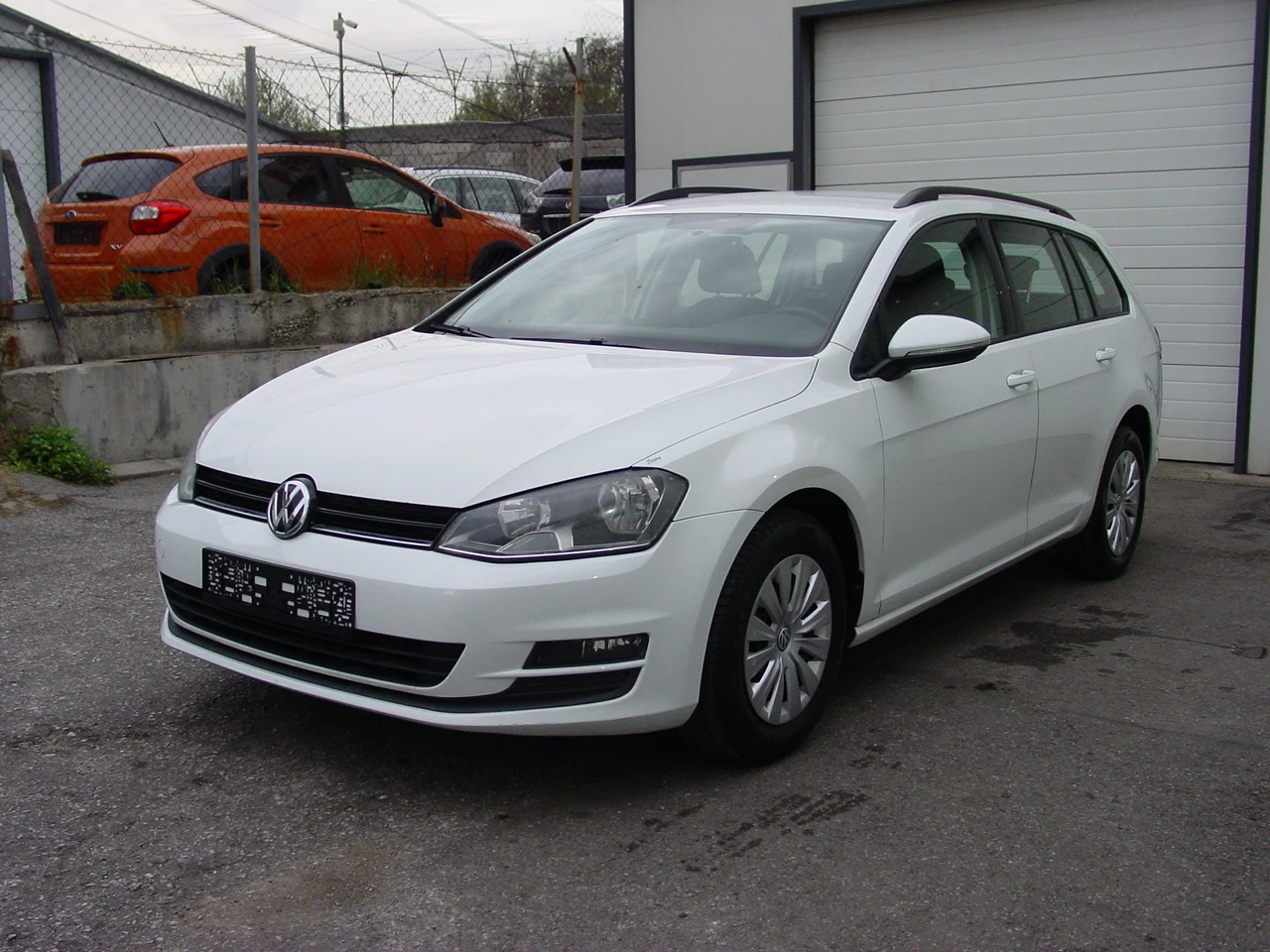 VW Golf 7 - 1.6 TDI - BlueMotion - изображение 2