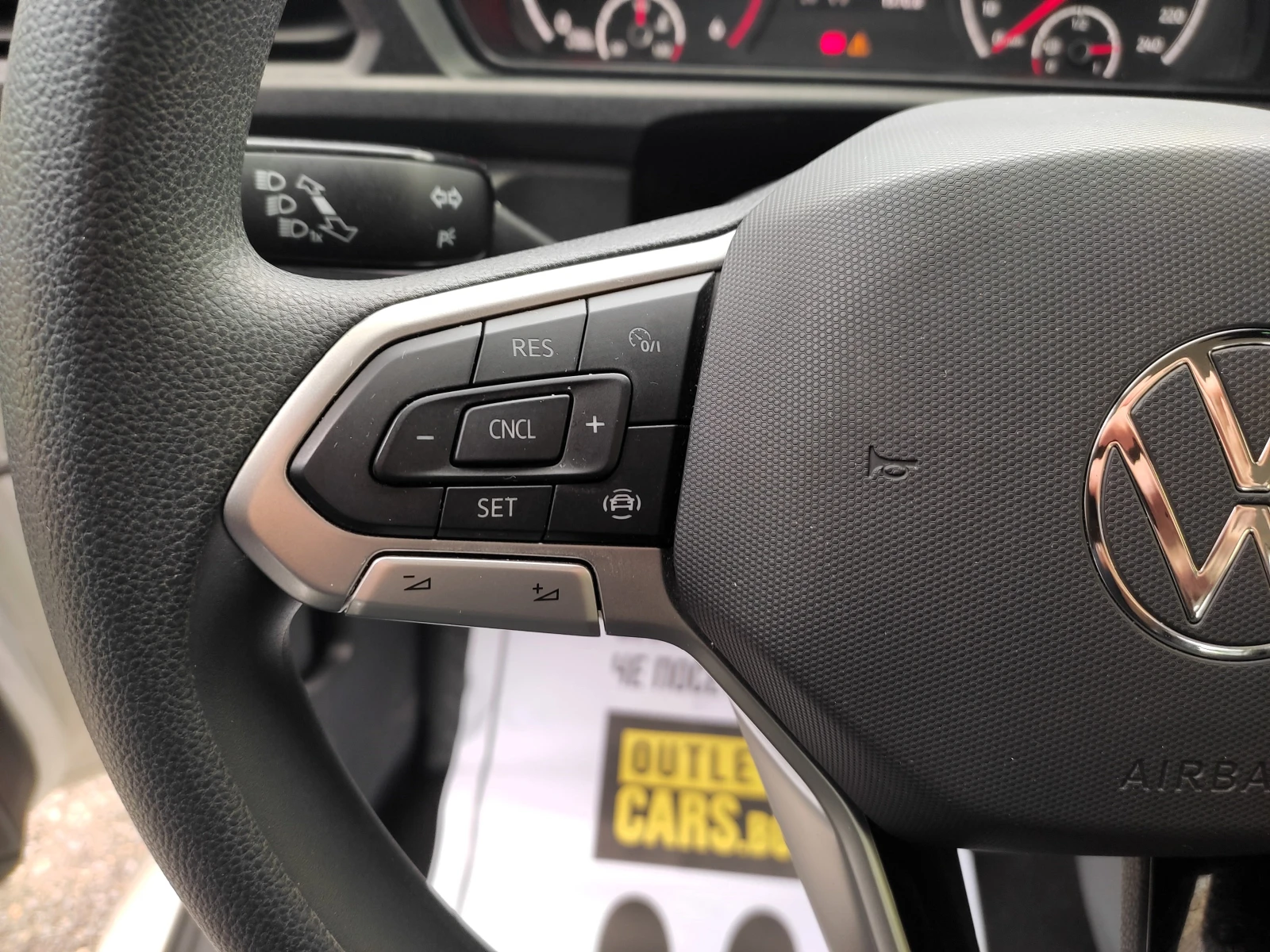 VW Caddy 2.0 TDI 5  | Mobile.bg   11