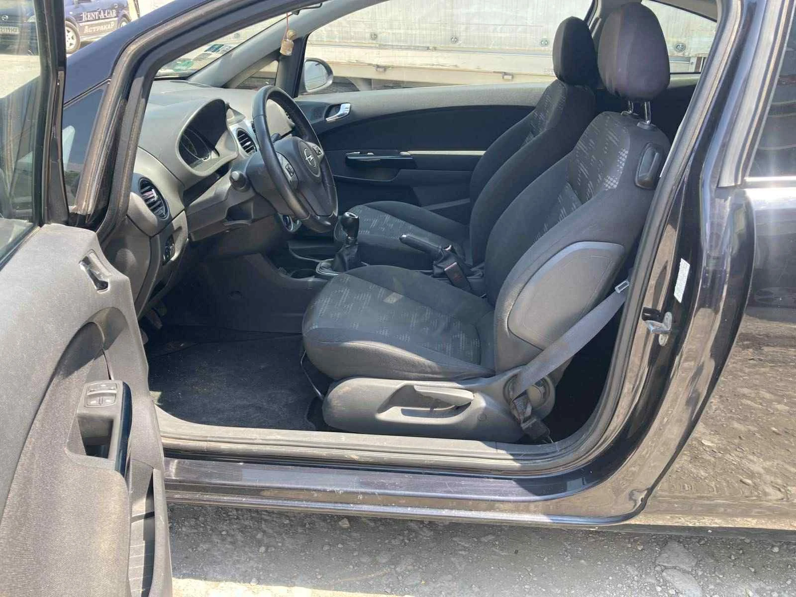 Opel Corsa 1, 2 A12XEL - изображение 9