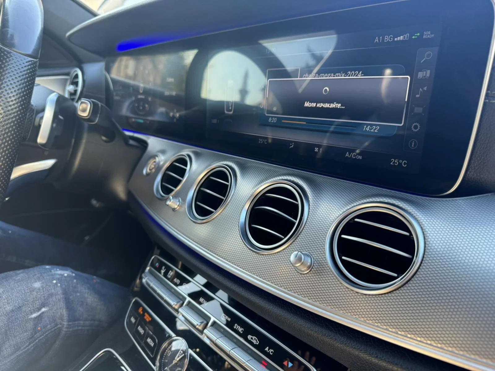 Mercedes-Benz E 220  - изображение 10