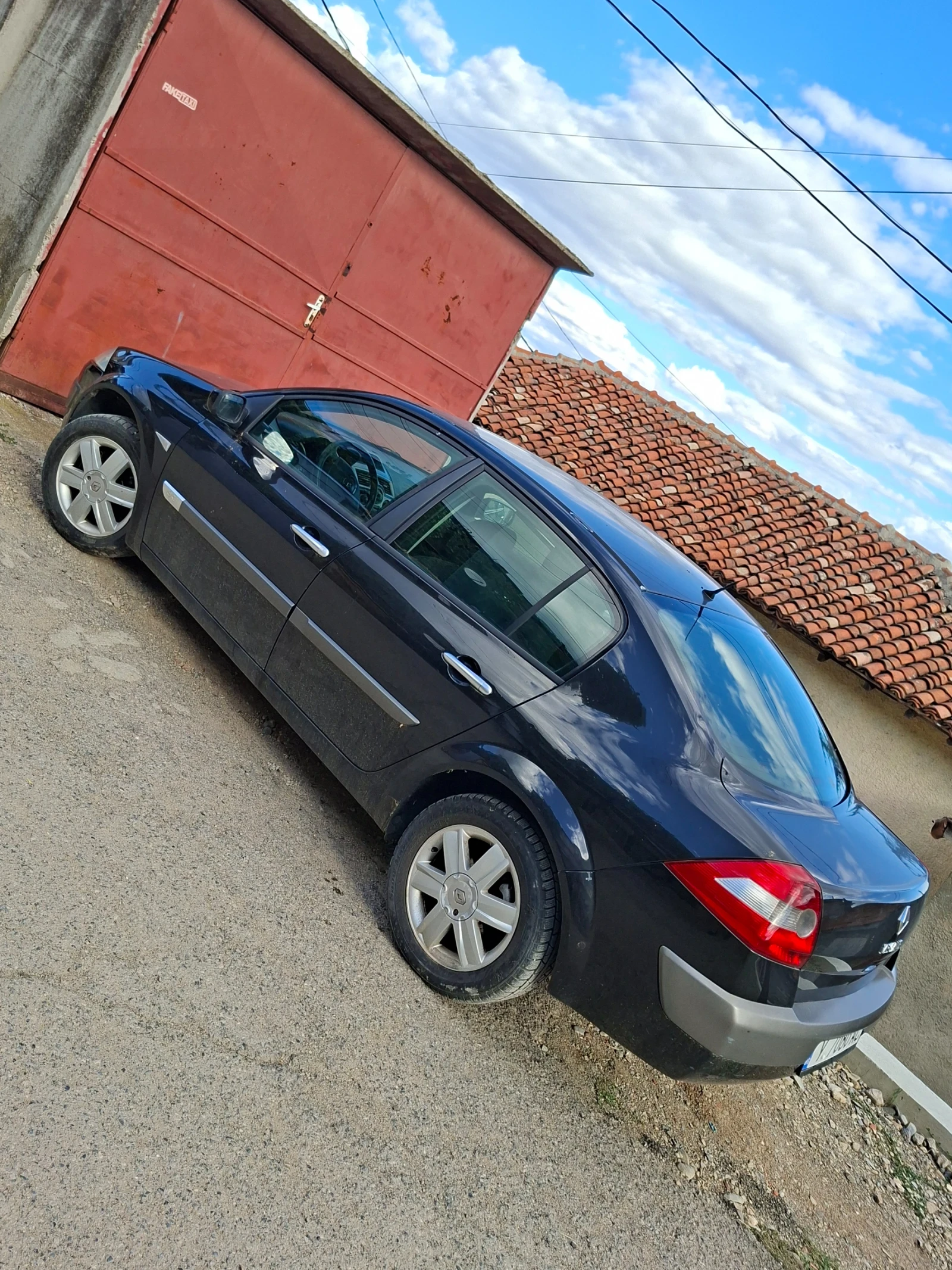 Renault Megane 1.5 dci - изображение 2