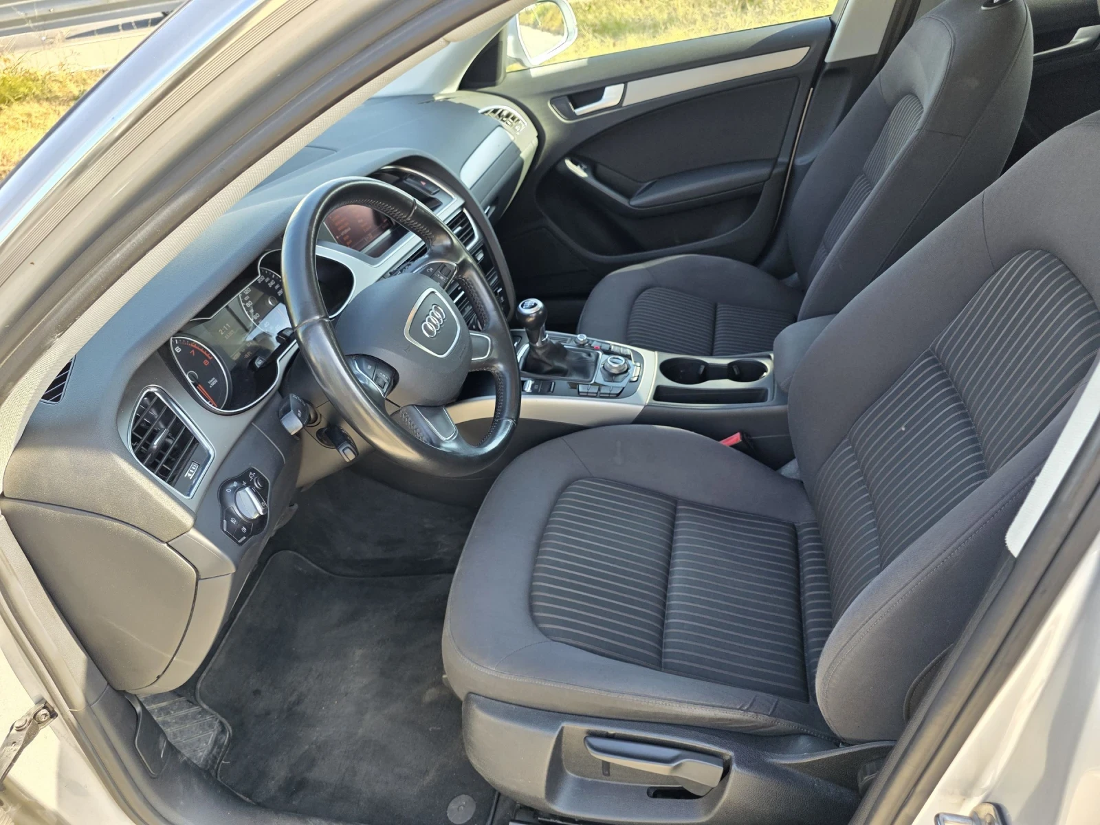 Audi A4 1.8i FACELIFT swiss edition  | Mobile.bg   8