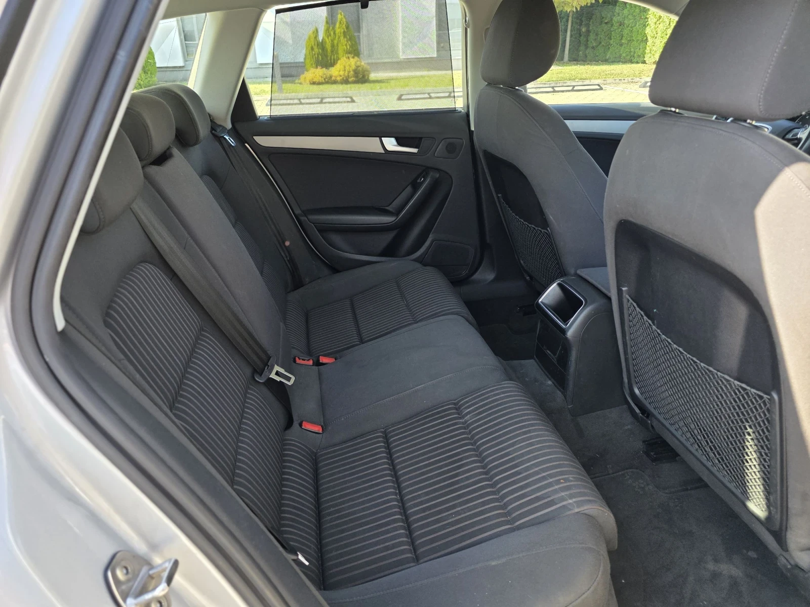 Audi A4 1.8i FACELIFT swiss edition  | Mobile.bg   10