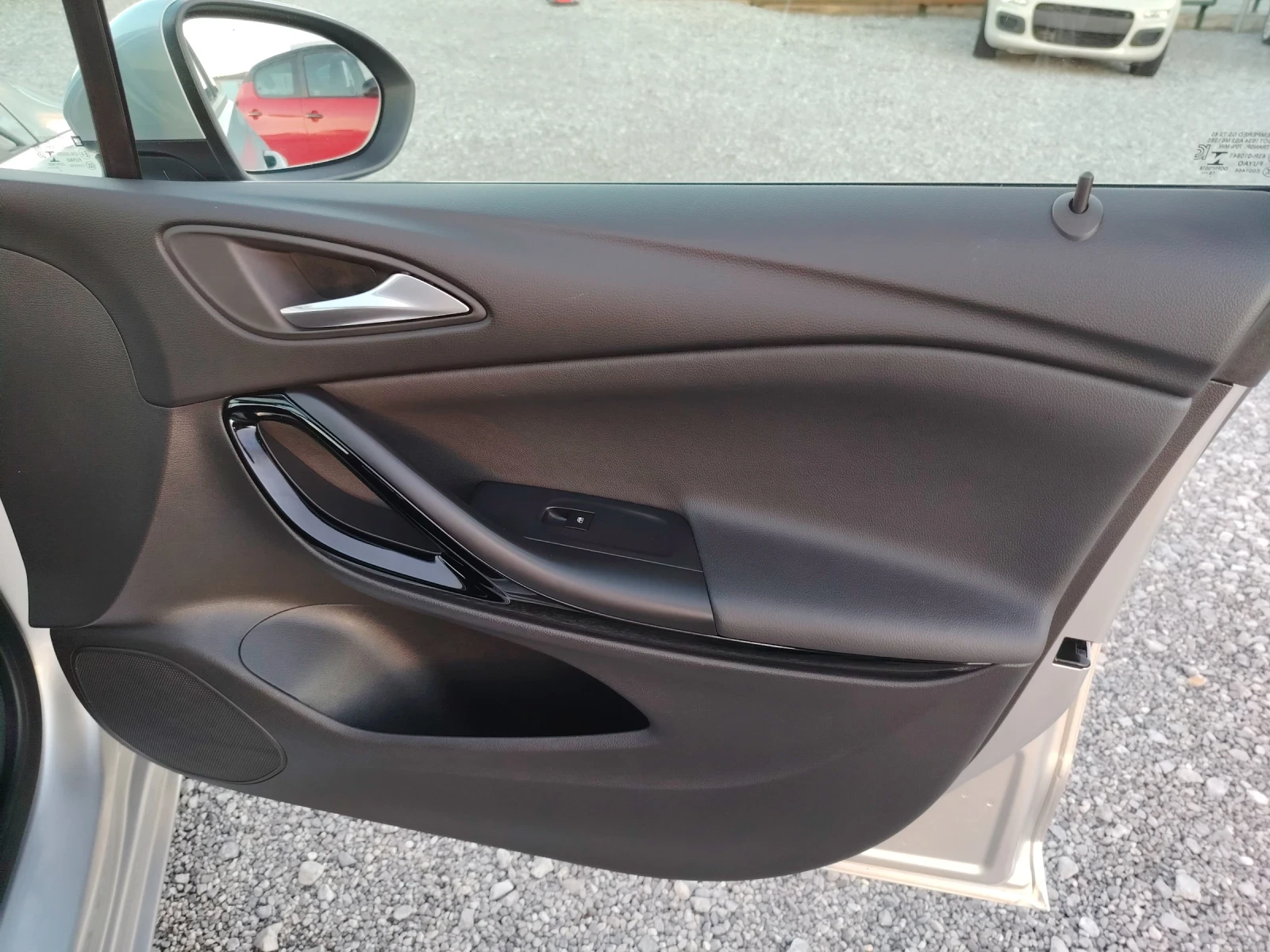 Opel Astra 124000км - изображение 8