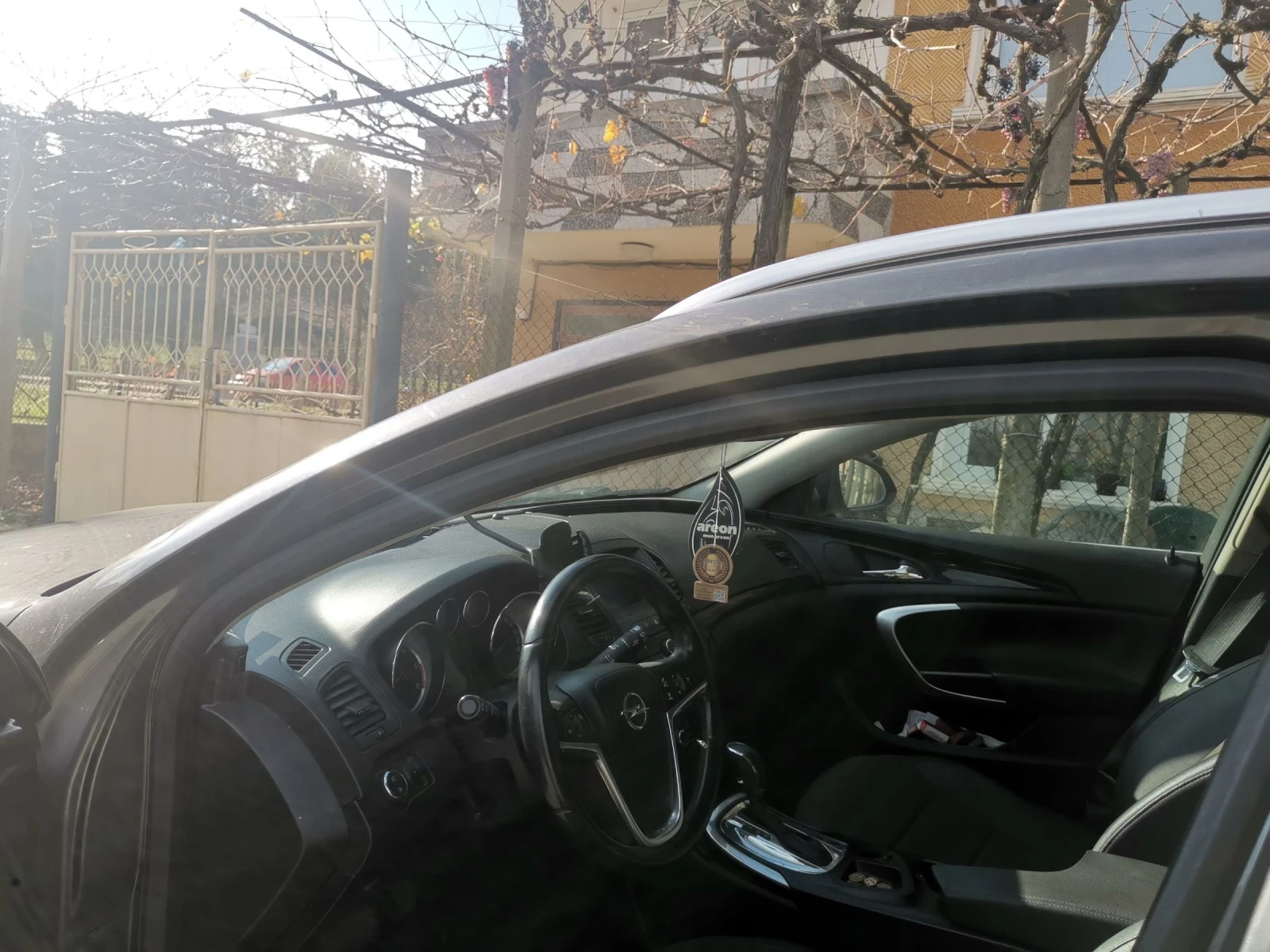 Opel Insignia 2.0 CDTI 160 кс, Дизел Автоматик - изображение 6