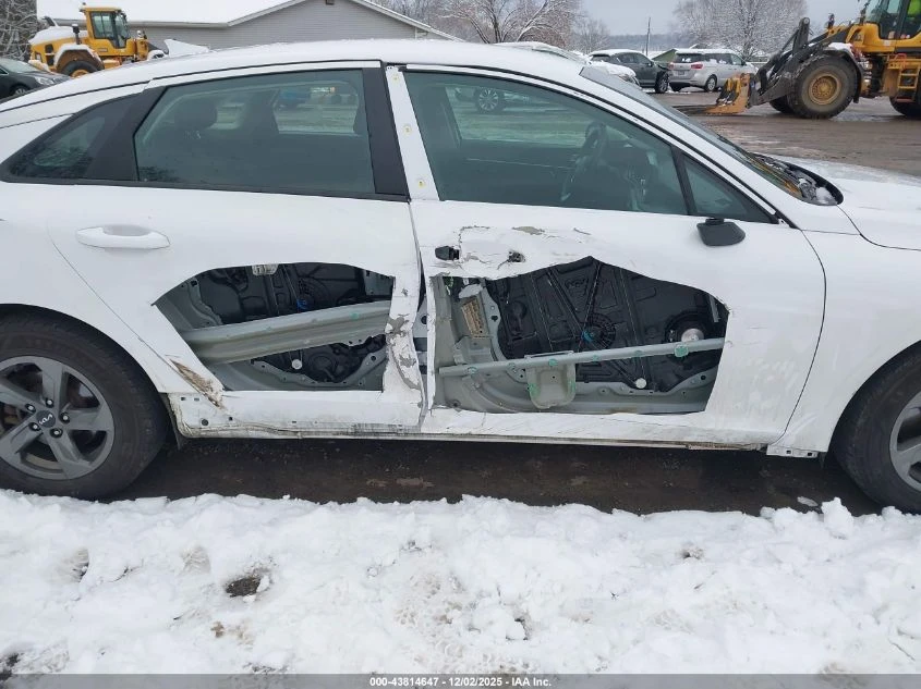 Kia K5 1.6L I-4 DI, DOHC, VVT, TURBO, 180HP Front Wheel | Mobile.bg � ����������� 13