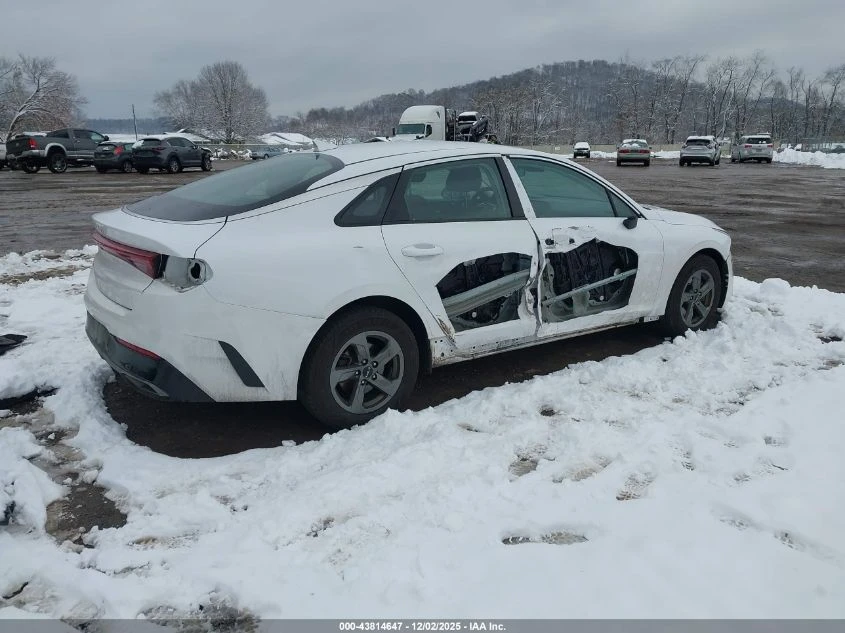 Kia K5 1.6L I-4 DI, DOHC, VVT, TURBO, 180HP Front Wheel | Mobile.bg � ����������� 11