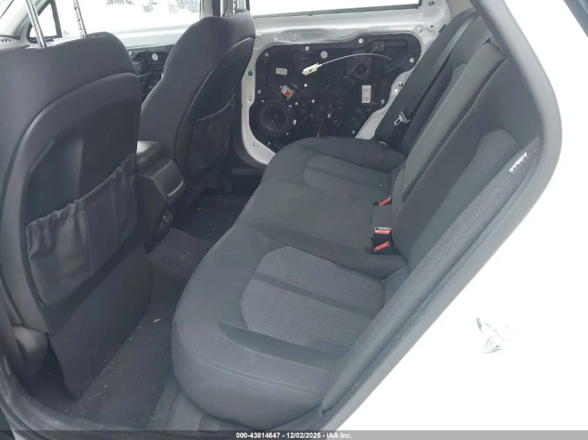 Kia K5 1.6L I-4 DI, DOHC, VVT, TURBO, 180HP Front Wheel | Mobile.bg � ����������� 15