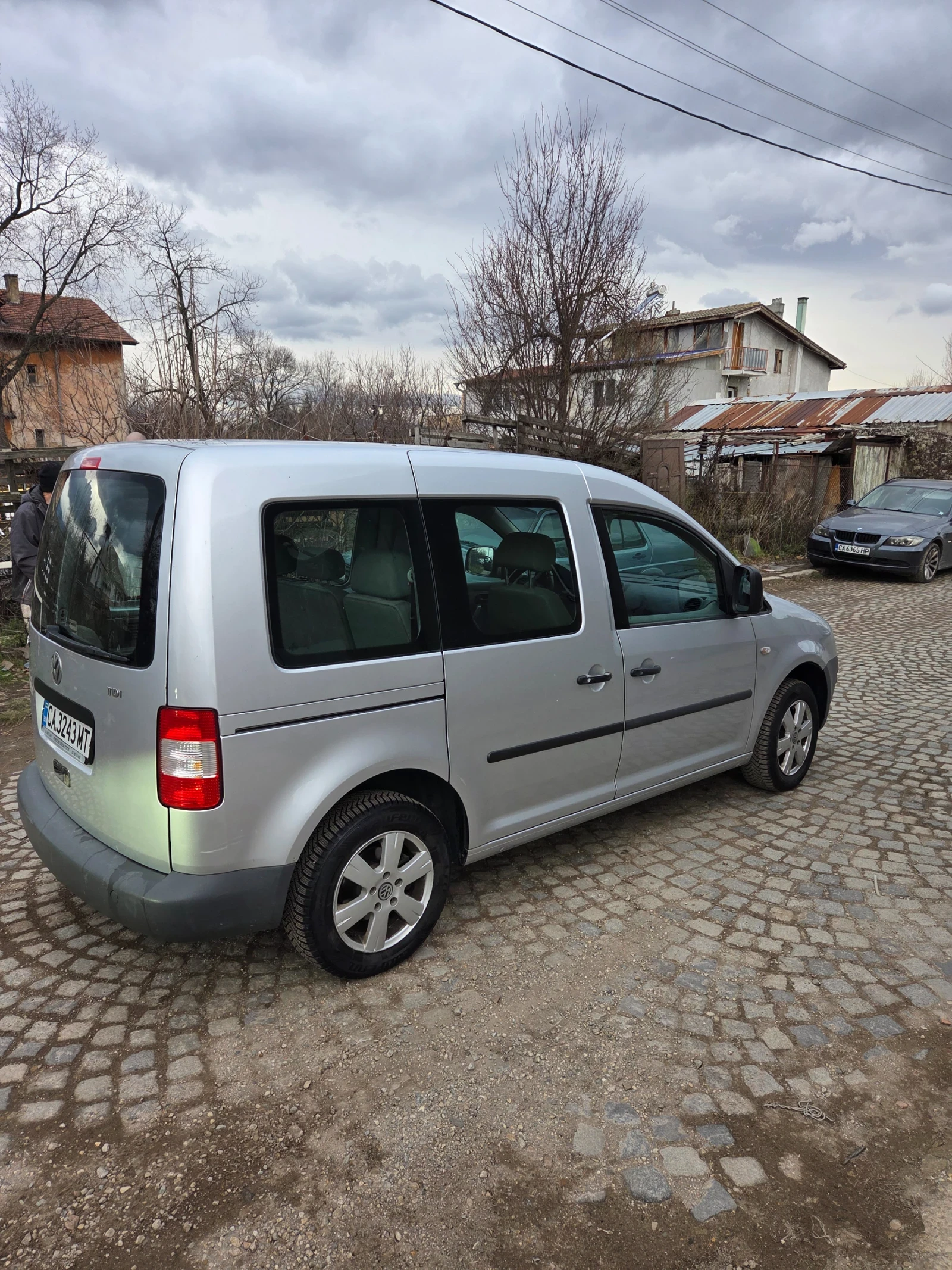 VW Caddy  - изображение 4