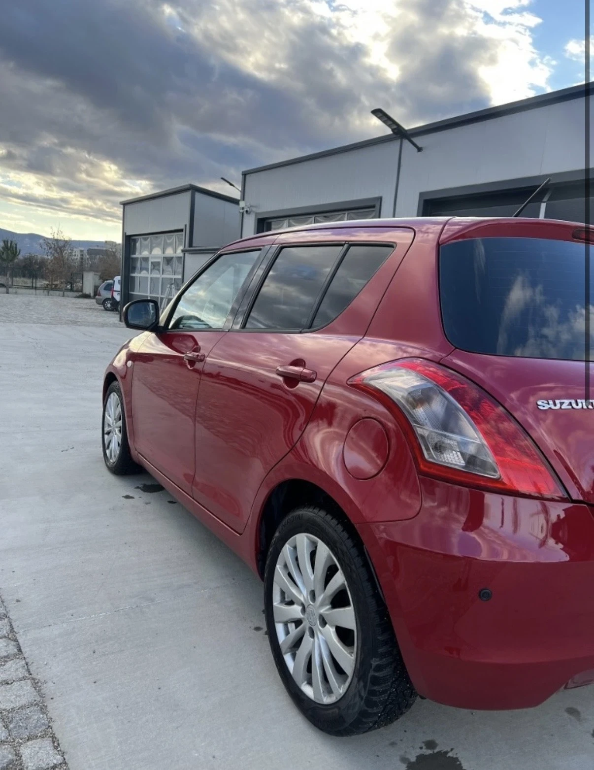 Suzuki Swift  - изображение 3