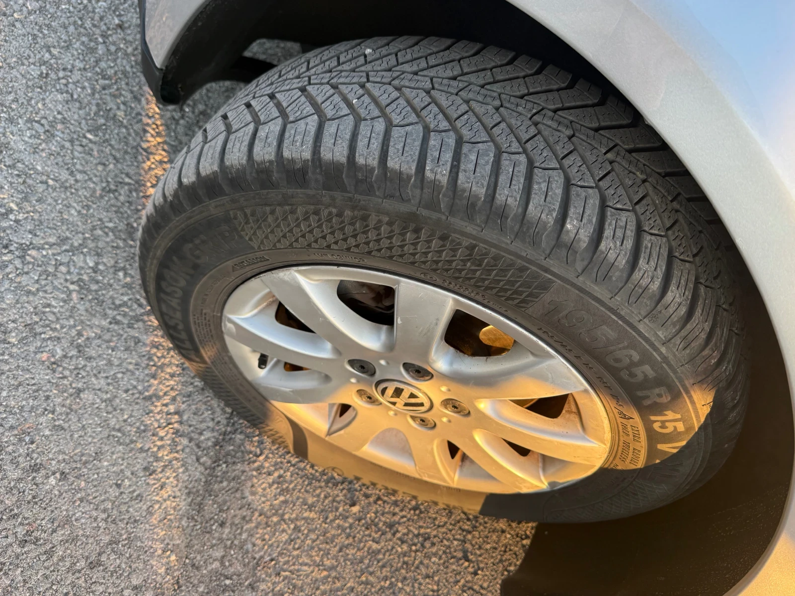 VW Golf Plus 1.9TDI Automatic , снимка 11 - Автомобили и джипове - 53750838