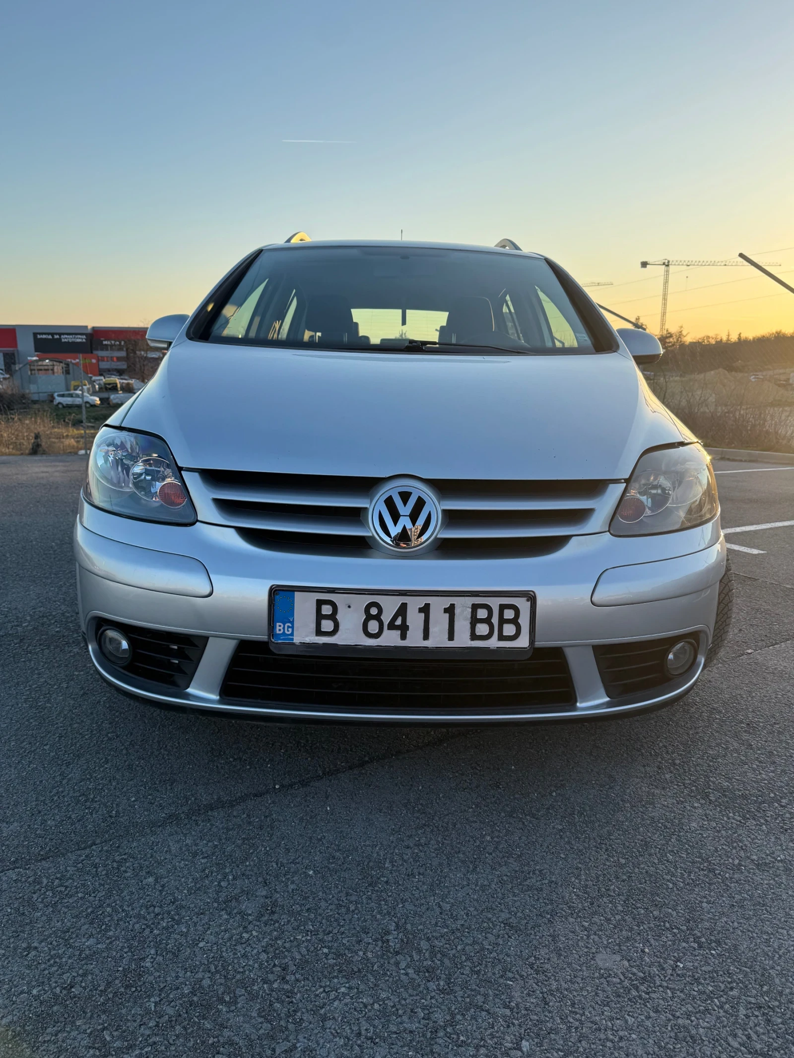 VW Golf Plus 1.9TDI Automatic , снимка 2 - Автомобили и джипове - 53750838