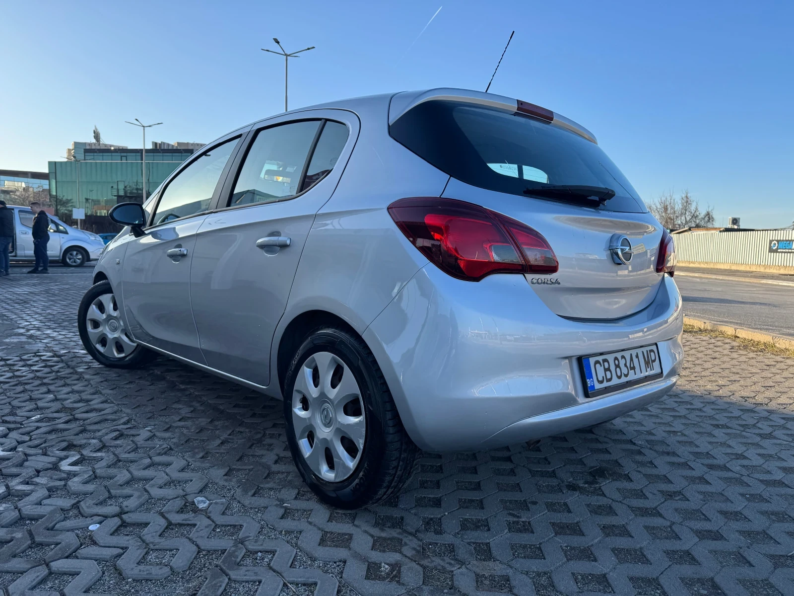 Opel Corsa 1.4 Автоматици 3 броя 2019г 90 000км, снимка 6 - Автомобили и джипове - 53761818