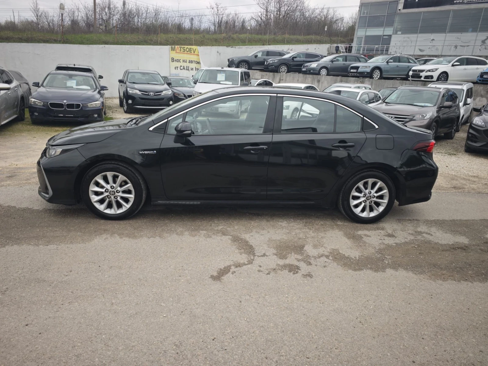 Toyota Corolla ХИБРИД* ГАЗ* ОТЛИЧЕН, снимка 2 - Автомобили и джипове - 54086640